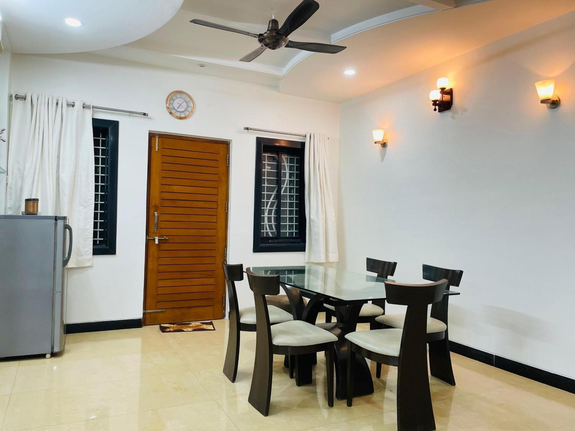 Elegant 3bhk Villa, Hillside Hideaway, 10 Mins From Mh Bus Stand Villa Aurangabad (Maharashtra)